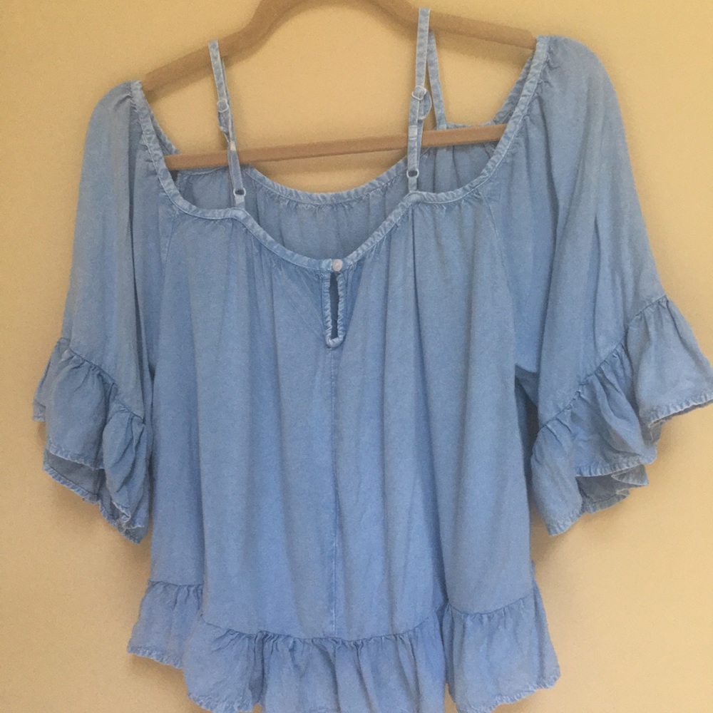 Style Envy Cold Shoulder Boho DenimTop Sz M - Picture 3 of 3